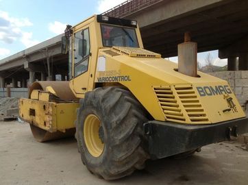Rouleaux Bomag Mongolie du Simple-tambour BW2225 transhorizon. Nes Oman Inde de l'Asie