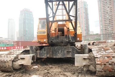 grue de chenille utilisée par 150T de P&H KOBELCO 7150. Syrien Uzbekstan