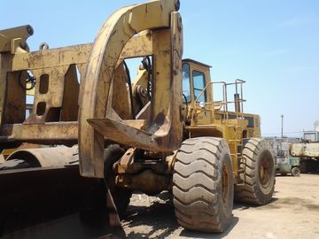 980C a employé le chargeur de roue de Caterpillar avec la pierre de chariot élévateur