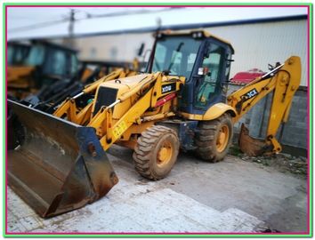 Chargeurs utilisés de pelle rétro de JCB à vendre le JCB 4*4 4*2 3cx : Chargeur d'embout avant utilisé