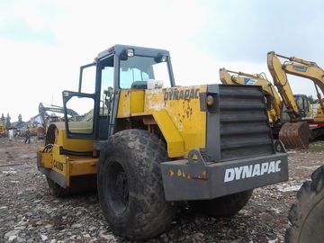 le compacteur utilisé Dynapac CA30D CA301D 2010 a utilisé le rouleau de route original de la SUÈDE de couleur à vendre utilisé à Changhaï