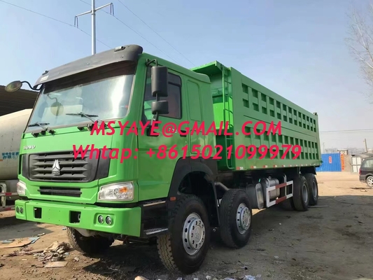 SINOTRUK 8*4 Véhicule de déplacement de terre pour une expérience de déplacement de terre automatique manuelle en douceur