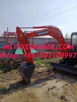 Excavateur DOOSAN DX55 DX60 utilisés dans le secteur de la construction