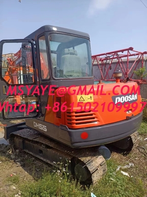 Excavateur DOOSAN DX55 DX60 utilisés dans le secteur de la construction