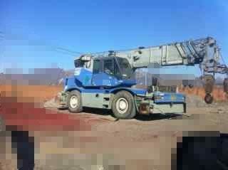 grue Japon Uzbekstan Kirghizia Tadjikistan de terrain accidenté de 25T KOMATSU LW250-5